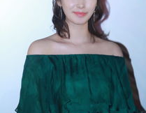 李呈媛的写真,光影交织下的优雅魅力